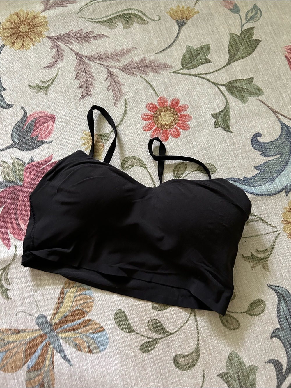 Black bra pink Victoria’s Secret